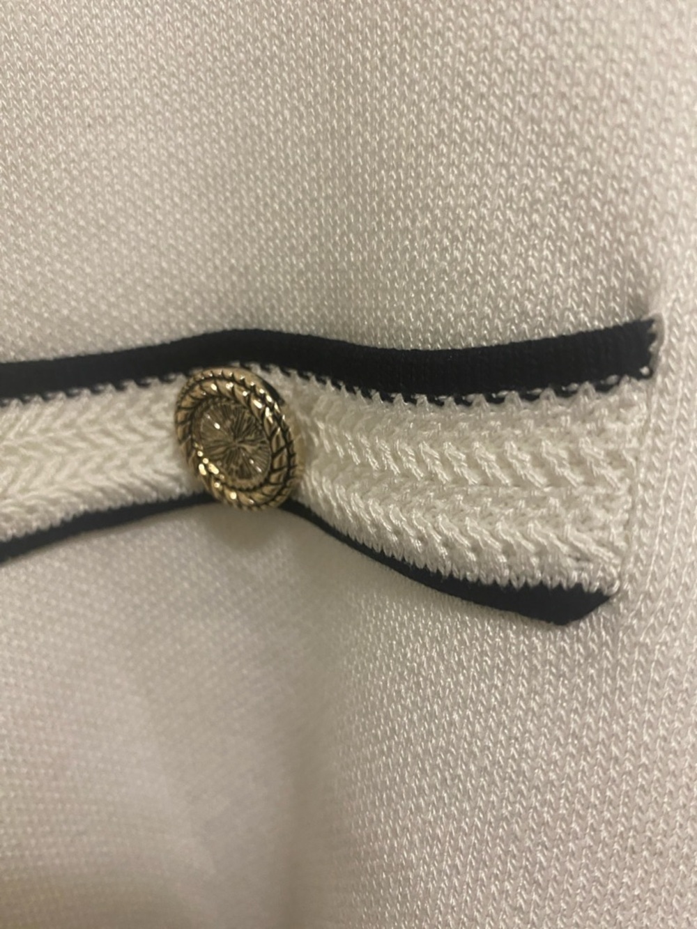Classic White Knit Cardigan with Navy Trim – Button Front size medium - Picture 8 of 17